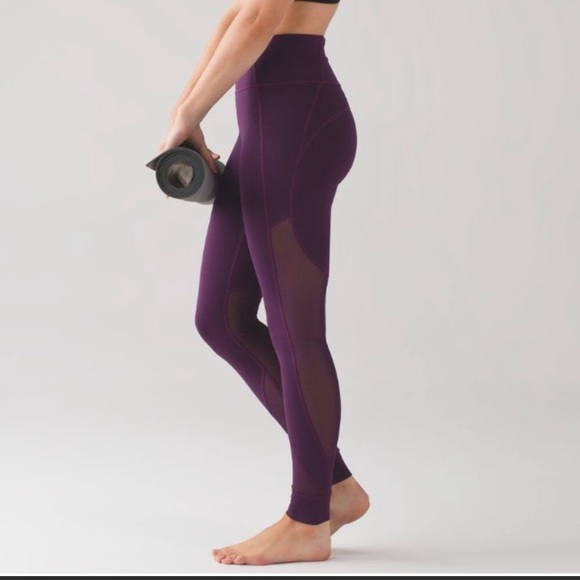 SOLD ❌ Lululemon Hot Like Agni Leggings Purple - Picture 1 of 8